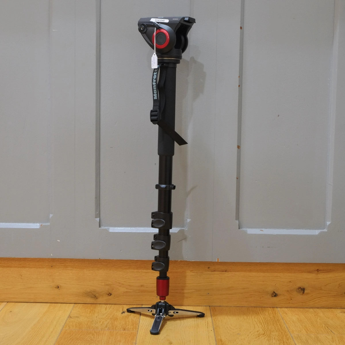 Used Manfrotto MVM500A Monopod with feet and video fluid head - front angle