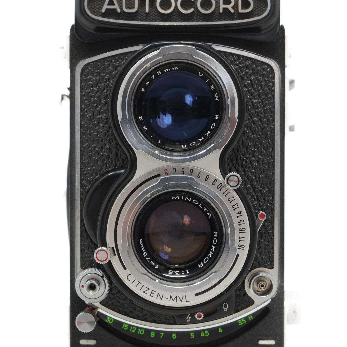 Used Minolta Autocord TLR with 75mm F3.5 - front angle 