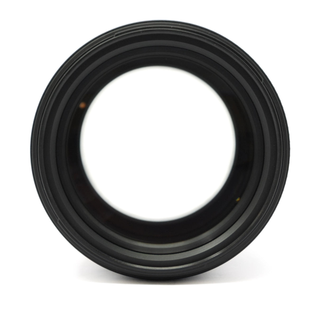 Used Nikon AF-S 105mm f1.4E ED Lens - top angle 