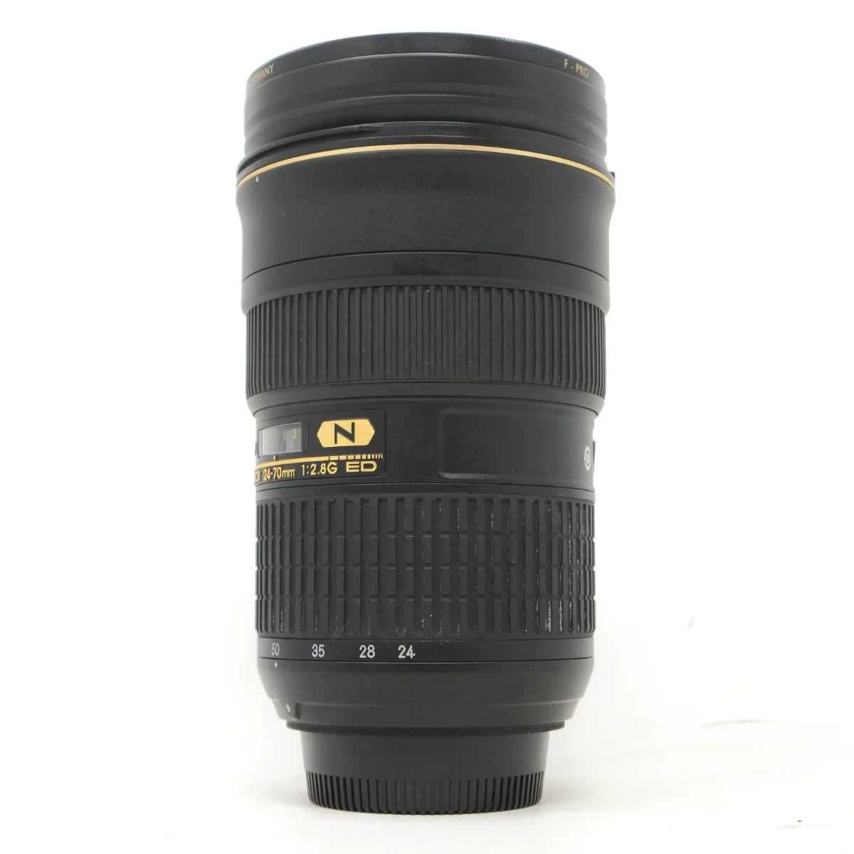 Used Nikon AF-S 24-70mm F2.8G - side angle 