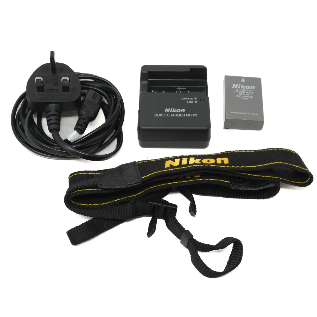 Used Nikon D3000 DSLR Camera + 18-55mm f3.5-5.6 ED II Lens - Bag - strap, charger and battery