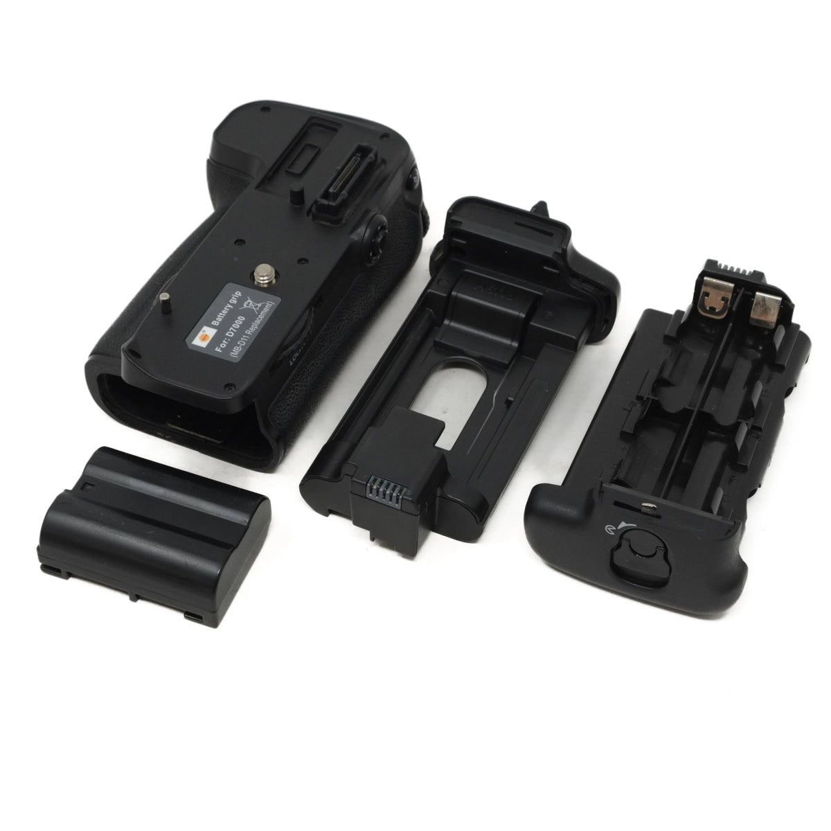 Used Nikon D7000 DSLR Camera + Battery Grip - battery grip, two battery trays and battery