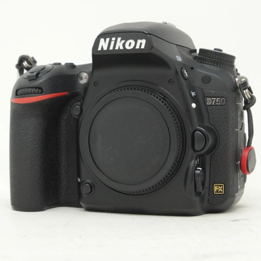Used Nikon D750 DSLR camera with 22,155 Actuations (SH44263)