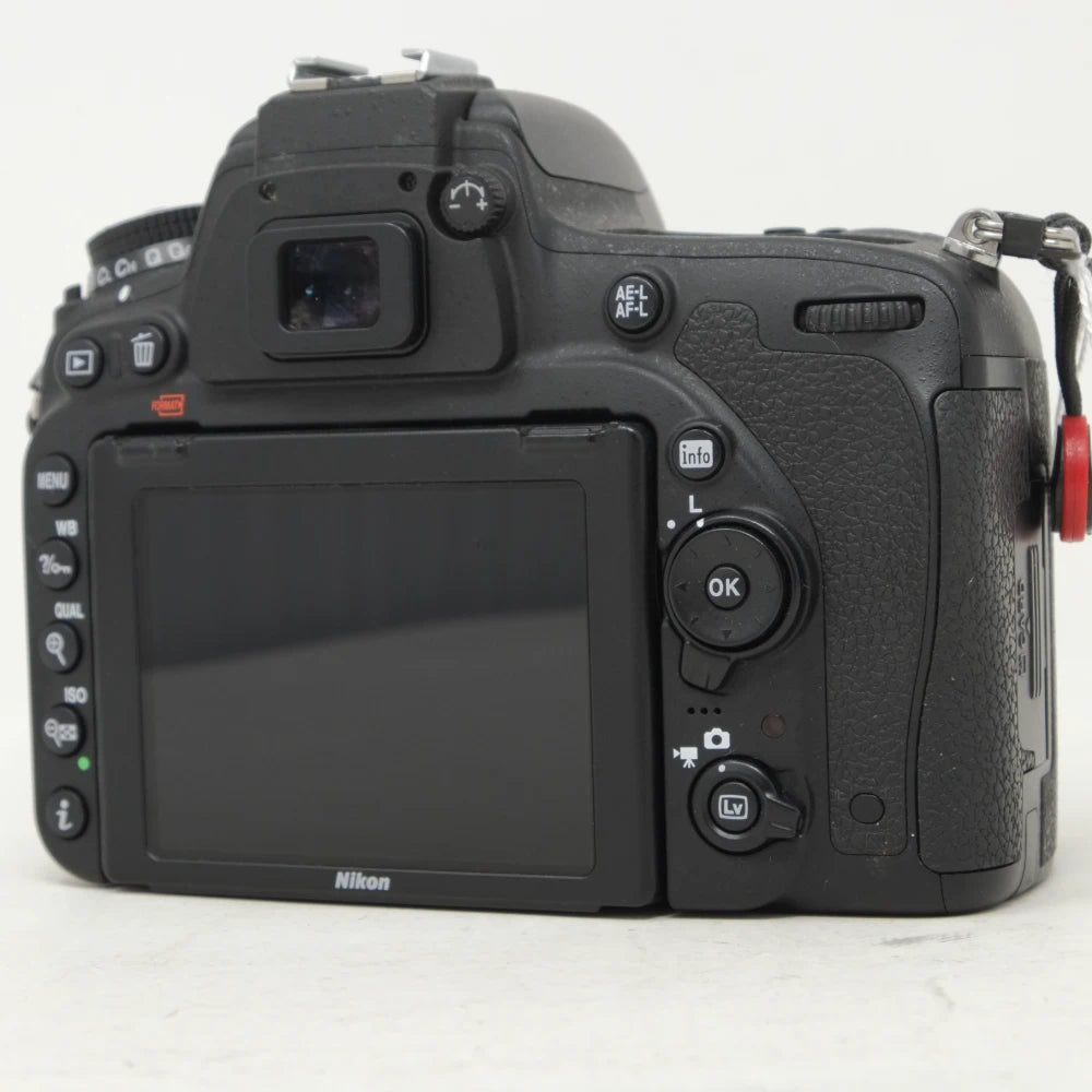 Used Nikon D750 DSLR camera with 22,155 Actuations (SH44263)