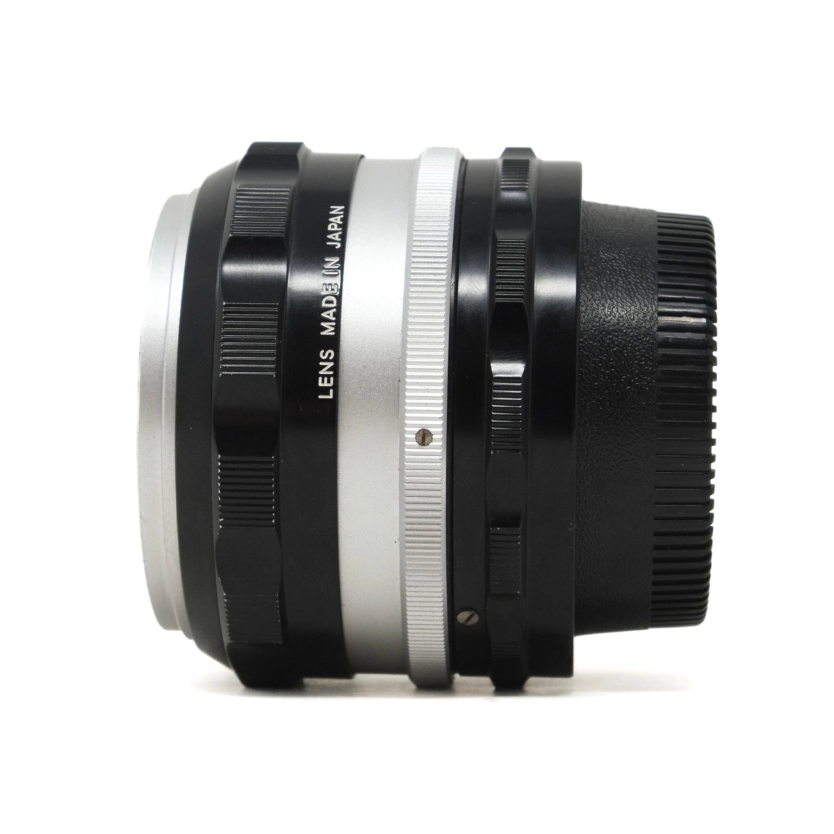 Used Nikon Nikkor-S 50mm F1.4 - Side angle 