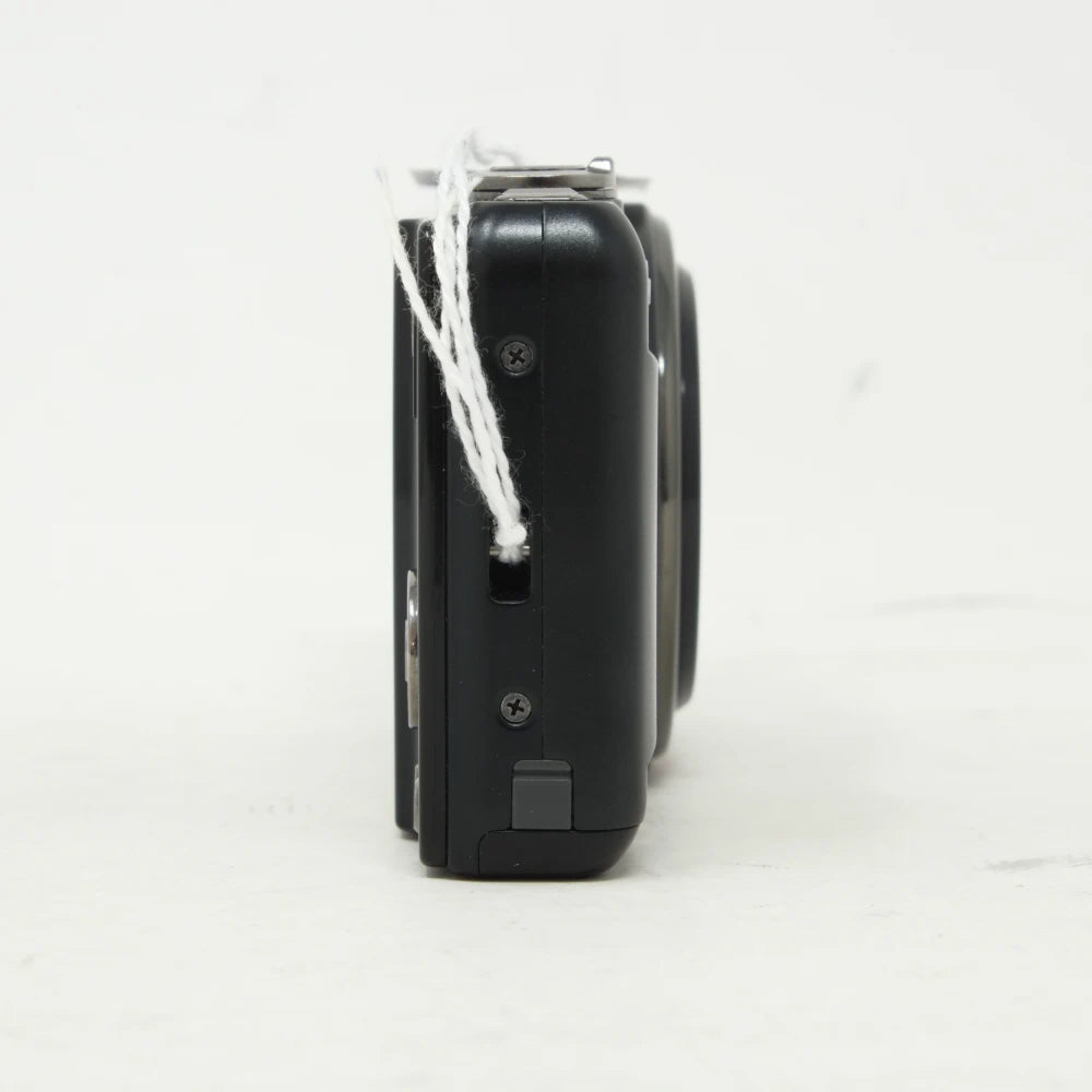 Used Olympus D-720 Digital Compact camera (Boxed SH45068)
