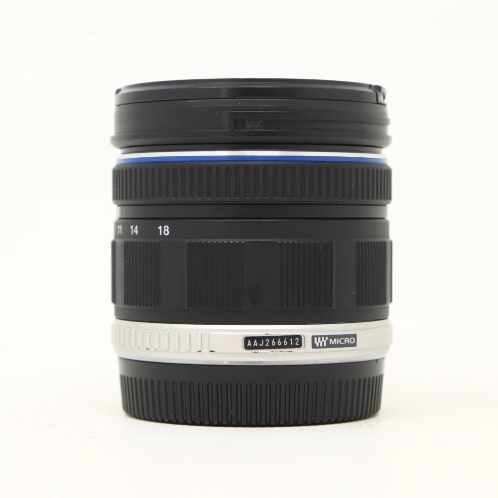 Used Olympus M.Zuiko 9-18mm F4-5.6 wide angle lens MFT (Hood SH45592)