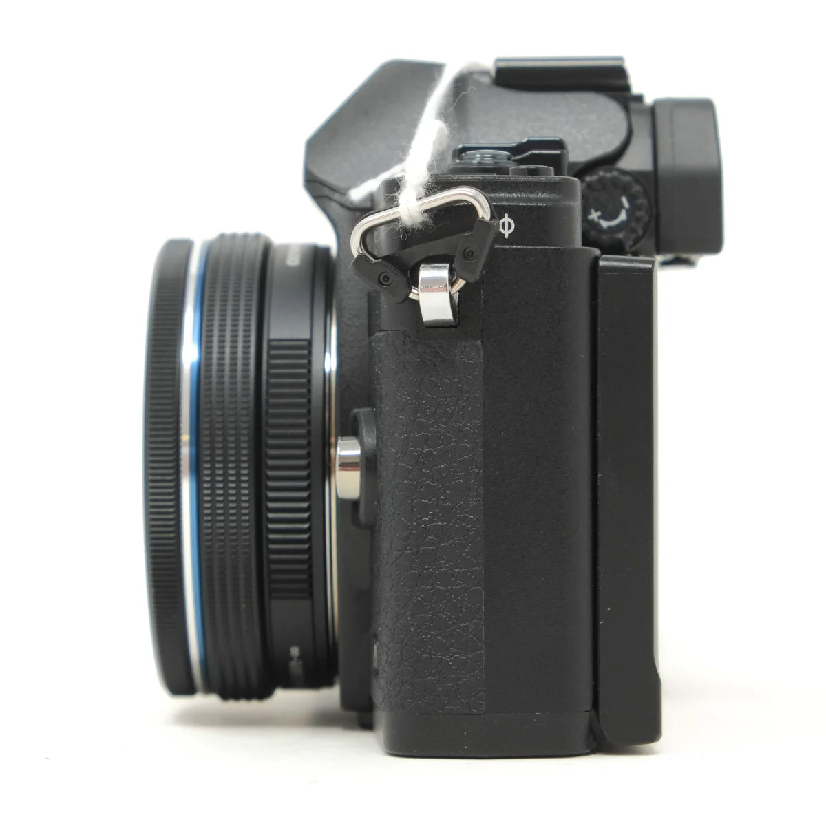 Used Olympus OM-D E-M10 Mark IV with 14-42 EZ - side angle 