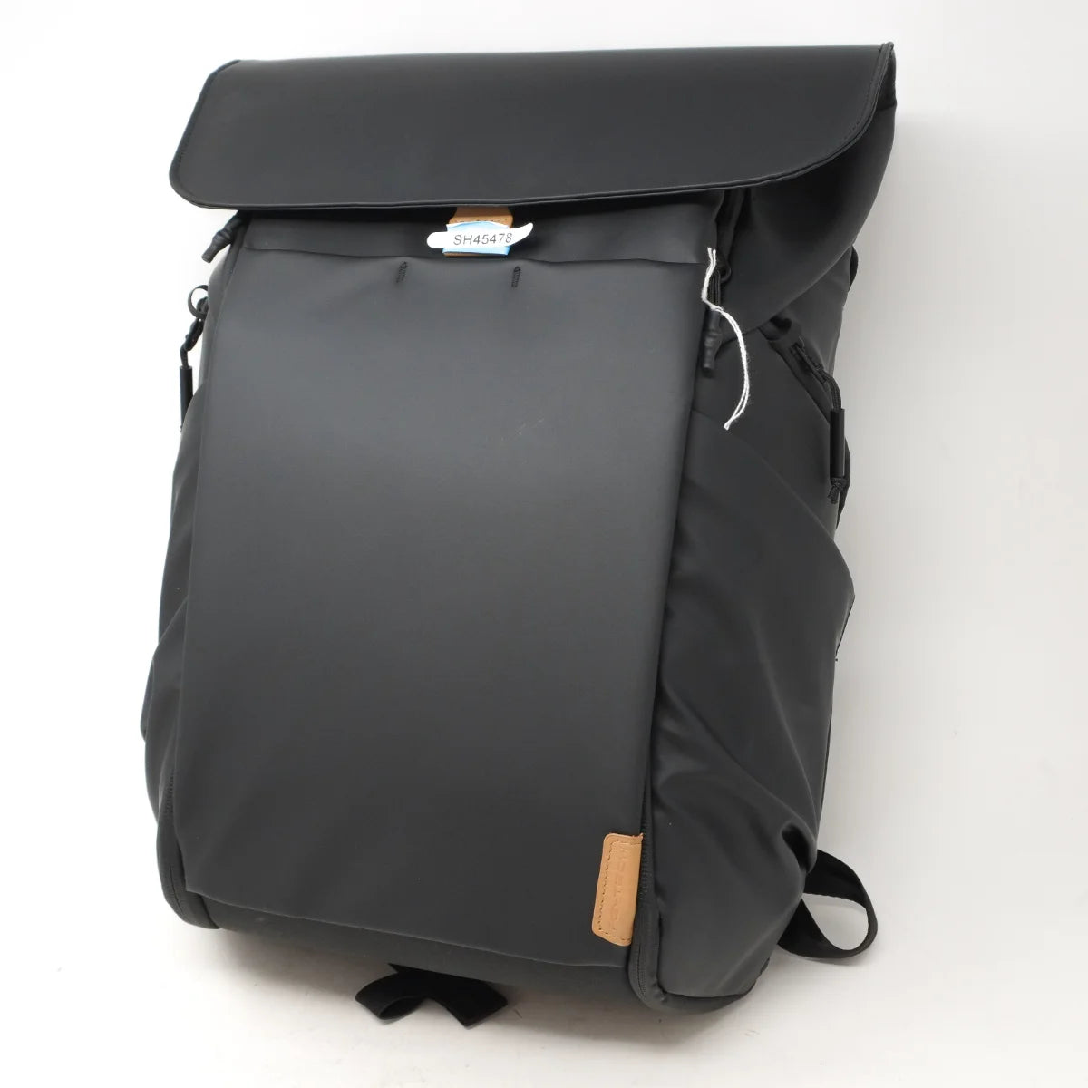 Used PGYTech ONEGO Backpack 18L - front angle 