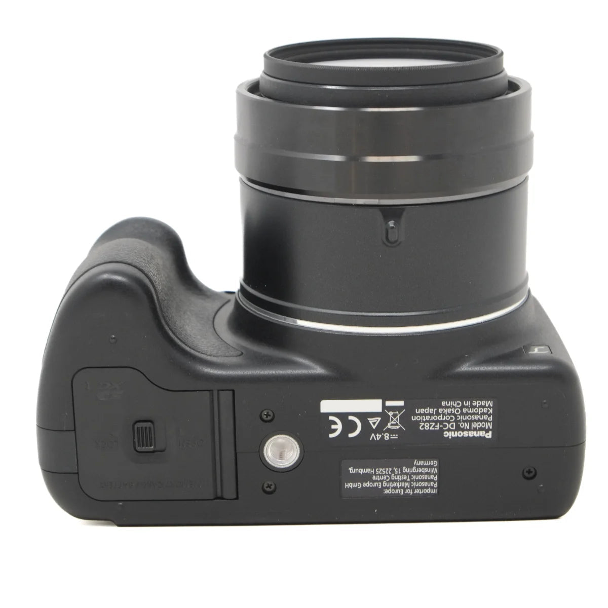 Used Panasonic DC-FZ82 Bridge camera - bottom angle 