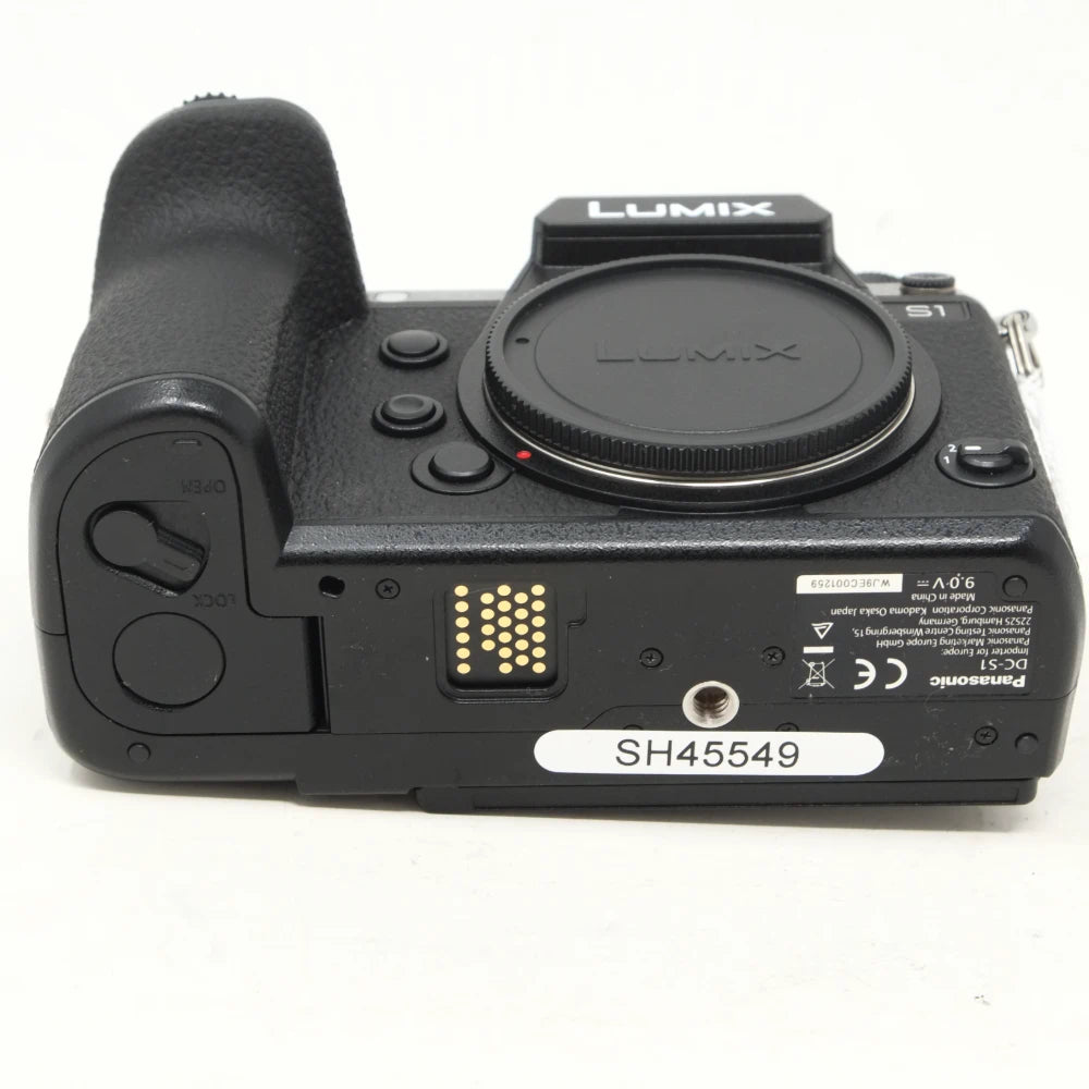 Used Panasonic DC-S1 Mirrorless camera (Boxed SH45549)