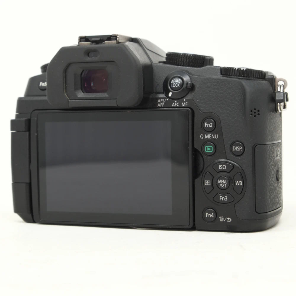 Used Panasonic DMC-G80 Mirrorless camera with 12-60mm lens (Boxed SH45589)