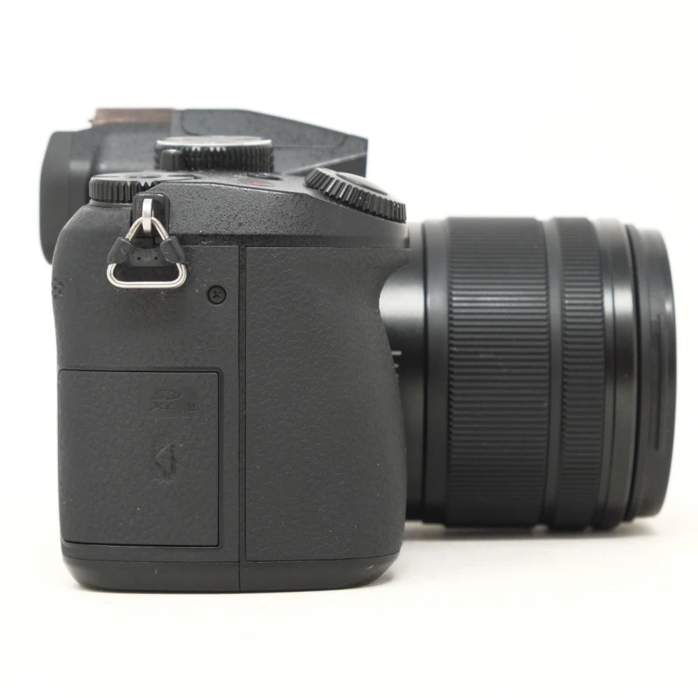Used Panasonic DMC-G80 Mirrorless camera with 12-60mm lens (Boxed SH45589)