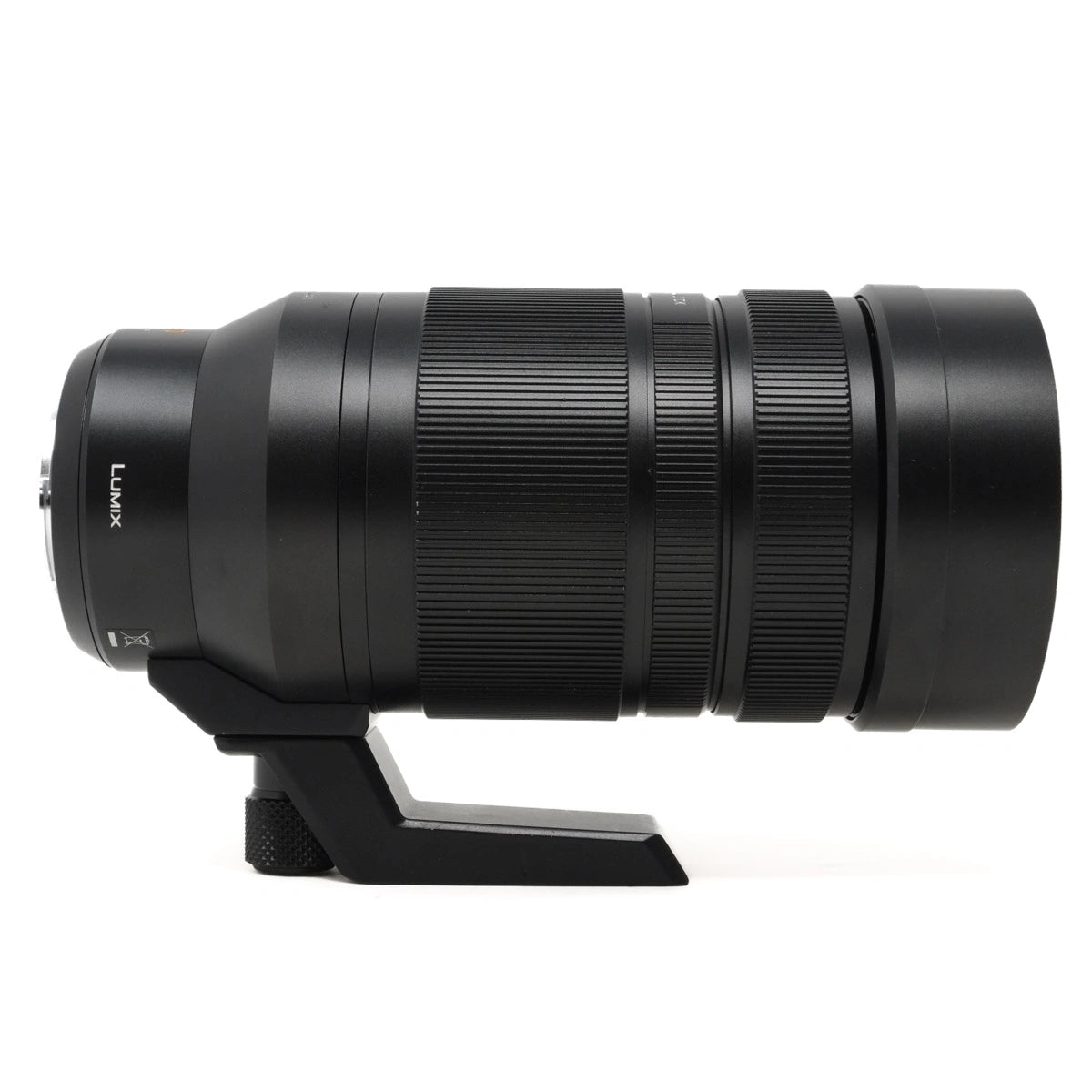 Black camera lens with 'LUMIX' branding on a white background