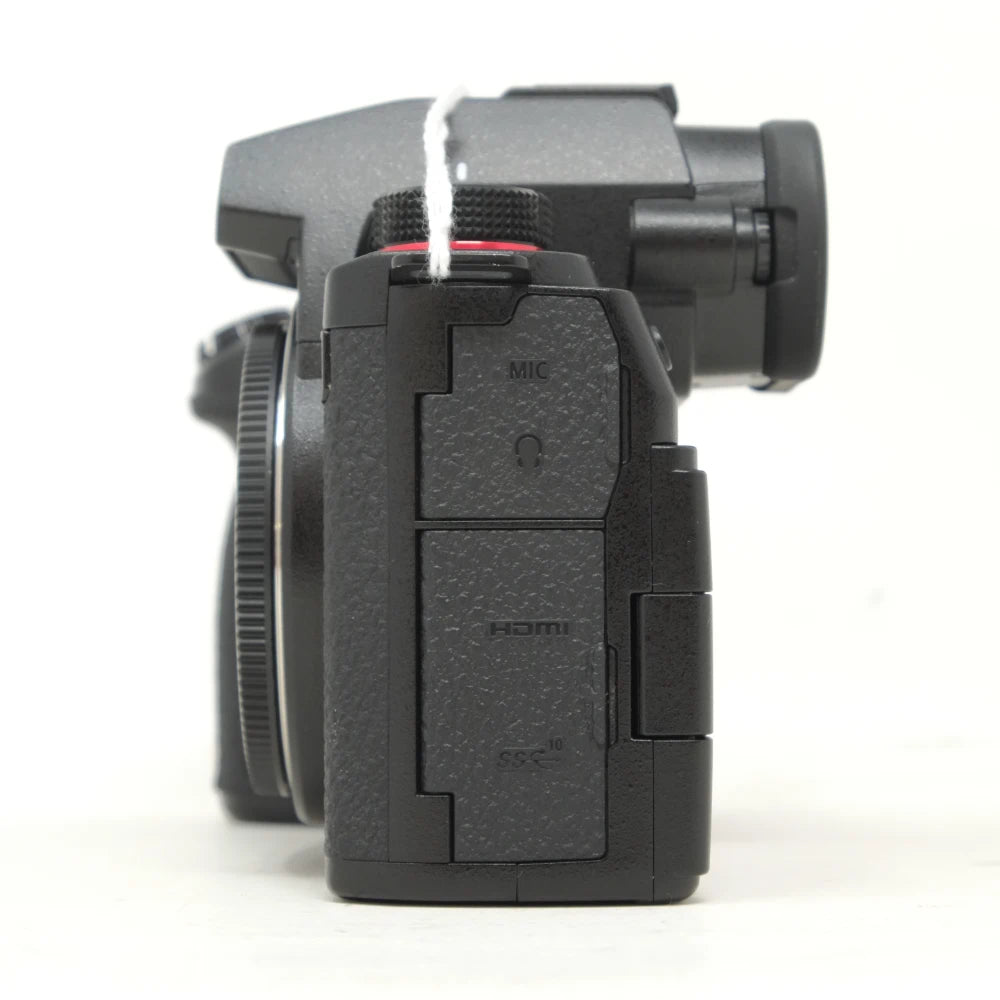 Used Panasonic S5II Mirrorless camera with extra Battery (Boxed SH45553)