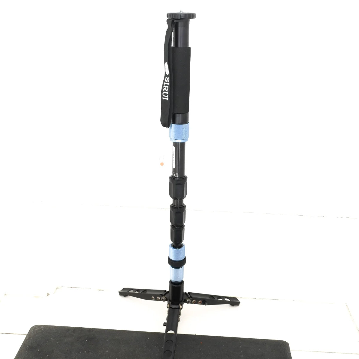 Used Sirui P-204S Monopod with feet - front angle 