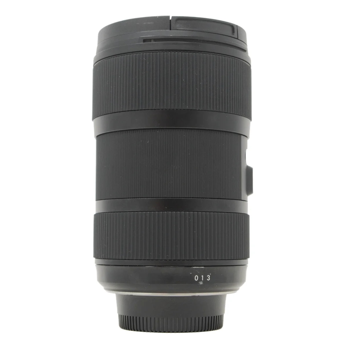 Used Sigma 18-35mm f1.8 DC Art Lens for Nikon F - side angle 