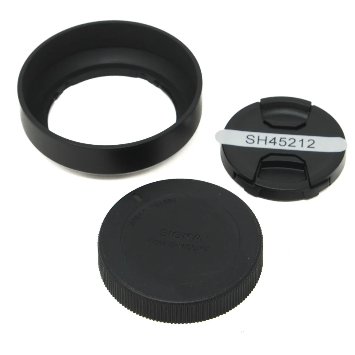 Used Sigma 60mm f2.8 DN Art Lens for Sony E - lens hood and caps 