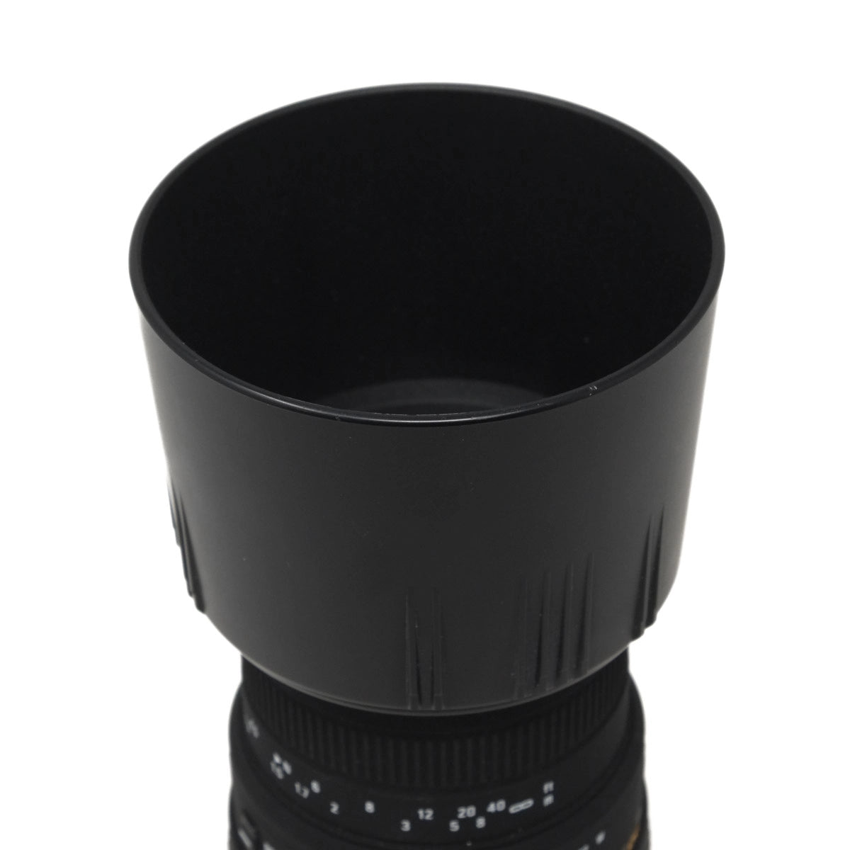 Used Sigma 70-300mm F4-5.6 DG Macro - Canon Fit - Lens hood 