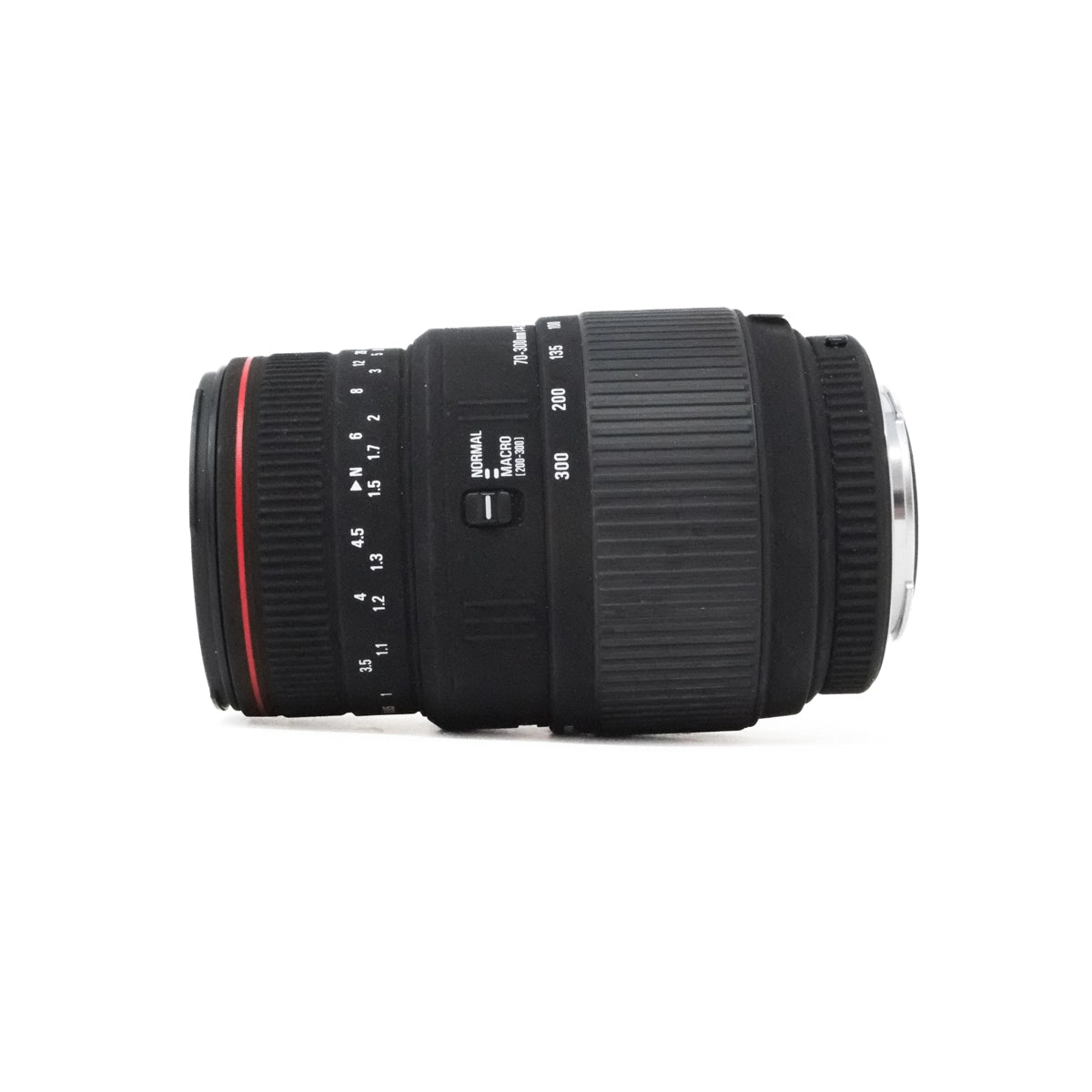 Used Sigma DG 70-300mm F4/5.6 APO lens side angle