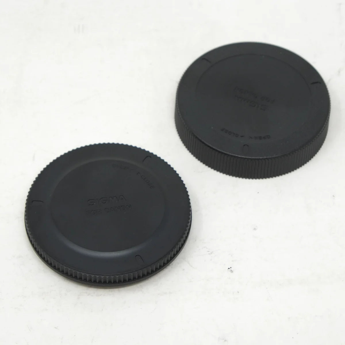 Used Sigma TC1401 1.4X Teleconverter for Canon EF - both caps 