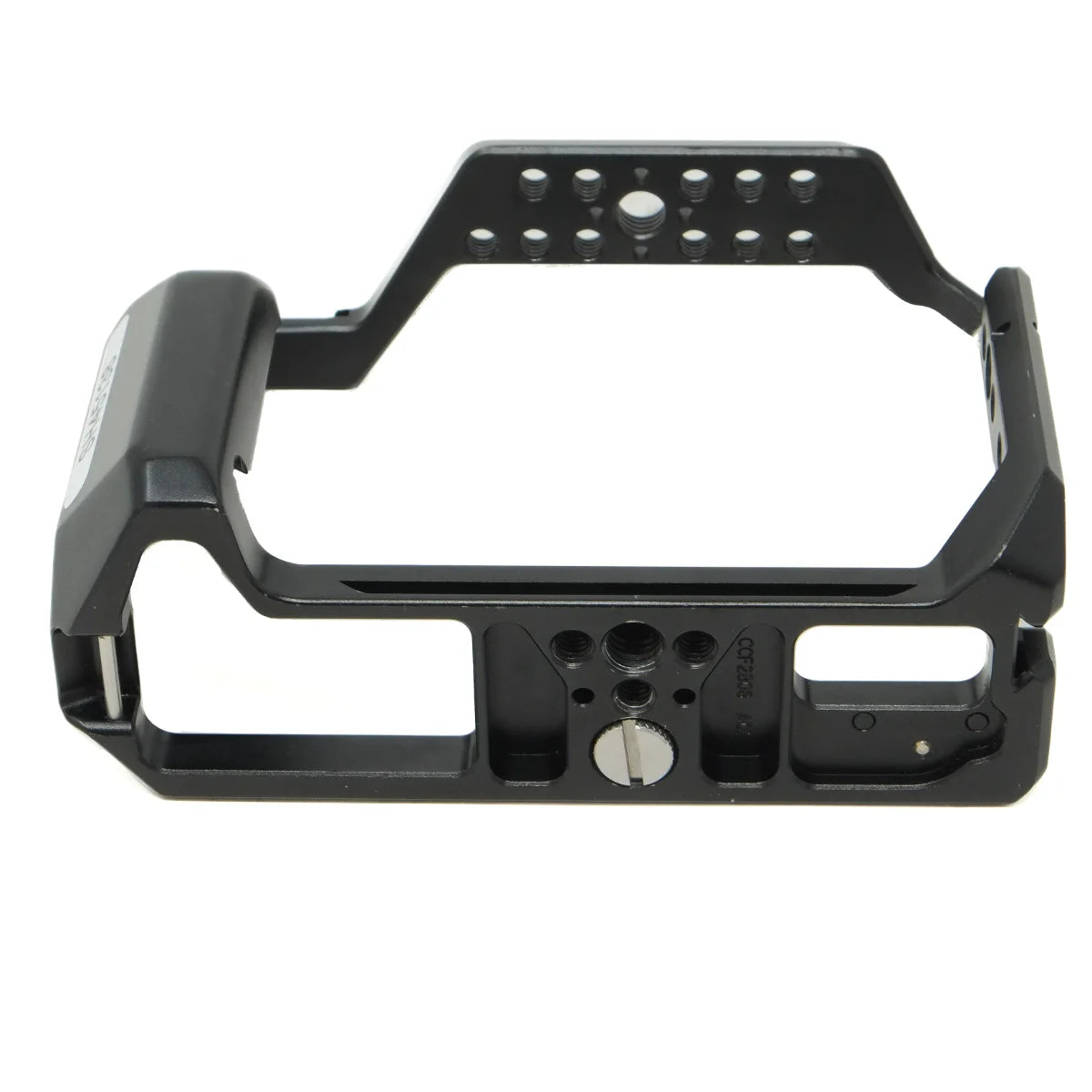 Used SmallRig Multi Function cage for Fujifilm X-T4 - bottom angle 