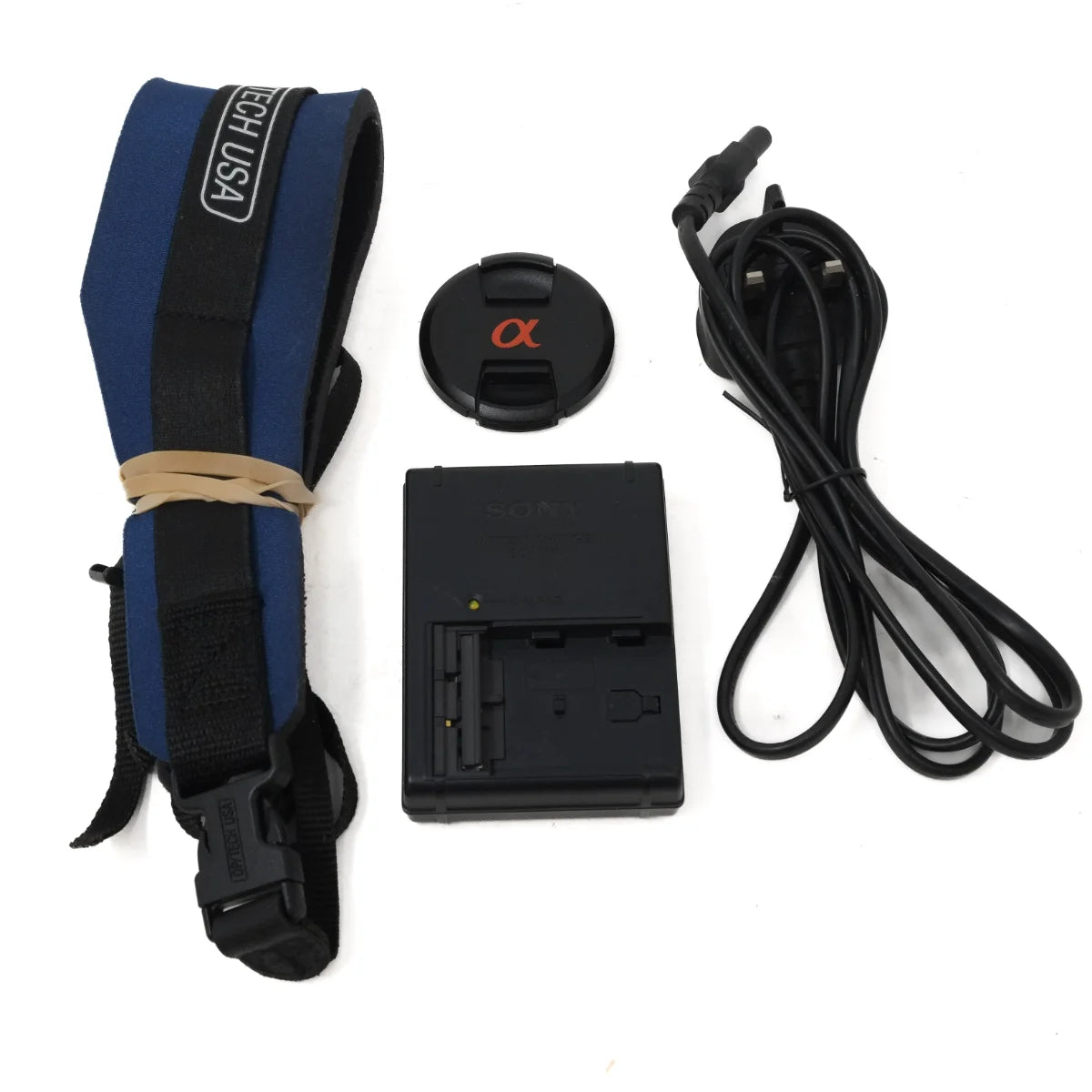 Used Sony A200 DSLR + Sony 75-300mm F4.5-5.6 lens - strap, charger and cap 