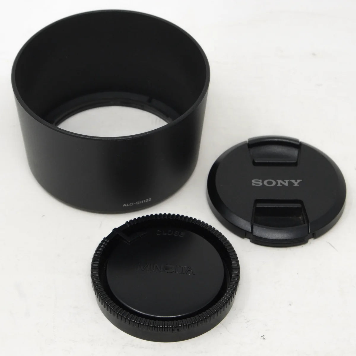 Used Sony DT 55-300mm f4.5-5.6 SAM Lens - lens hood and caps 