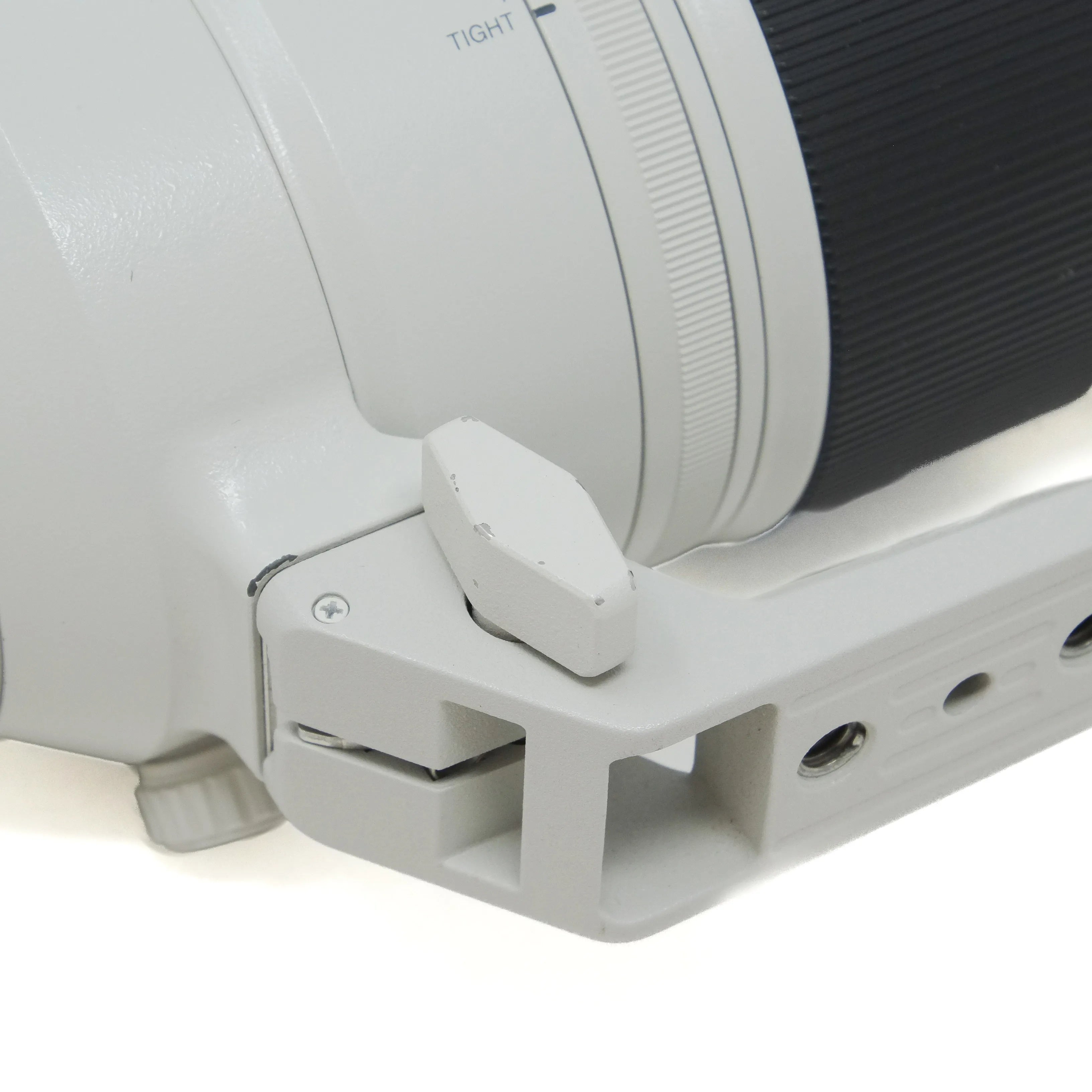 Used Sony FE 100-400mm f4.5-5.6 GM OSS Lens - side angle 