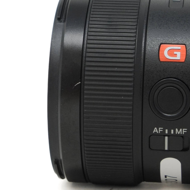 Used Sony FE 24mm f/1.4 GM Prime Lens - side angle 