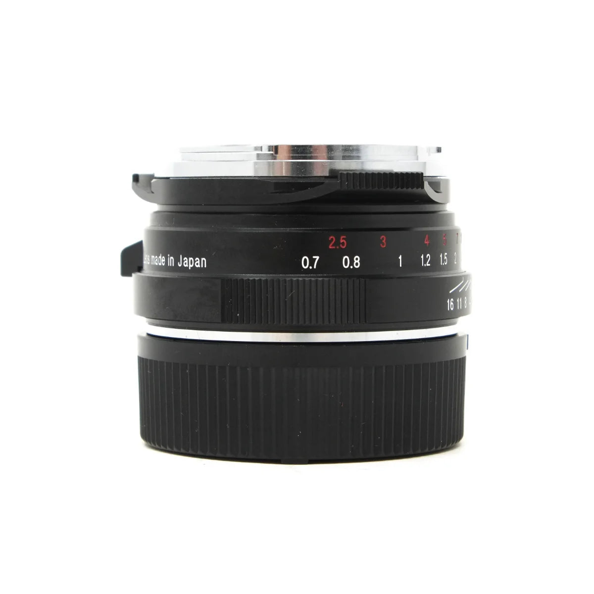Used Voigtlander Nokton Classic 40mm F1.4 Leica M - side angle 
