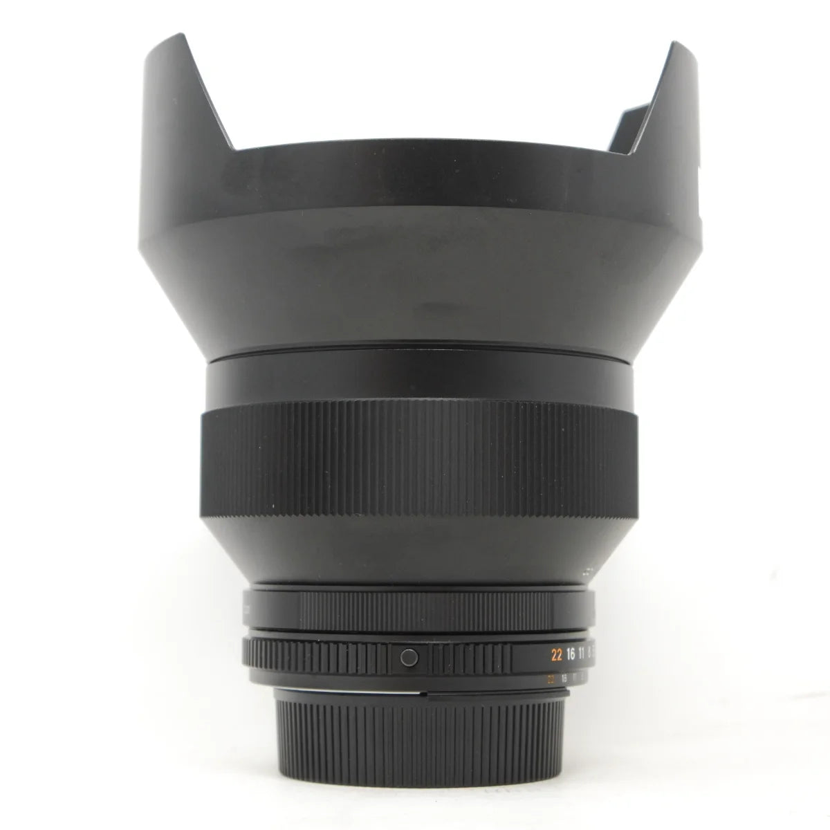 Used Zeiss Distagon 15mm F2.8 Lens in Nikon ZF.2 Mount - side angle 