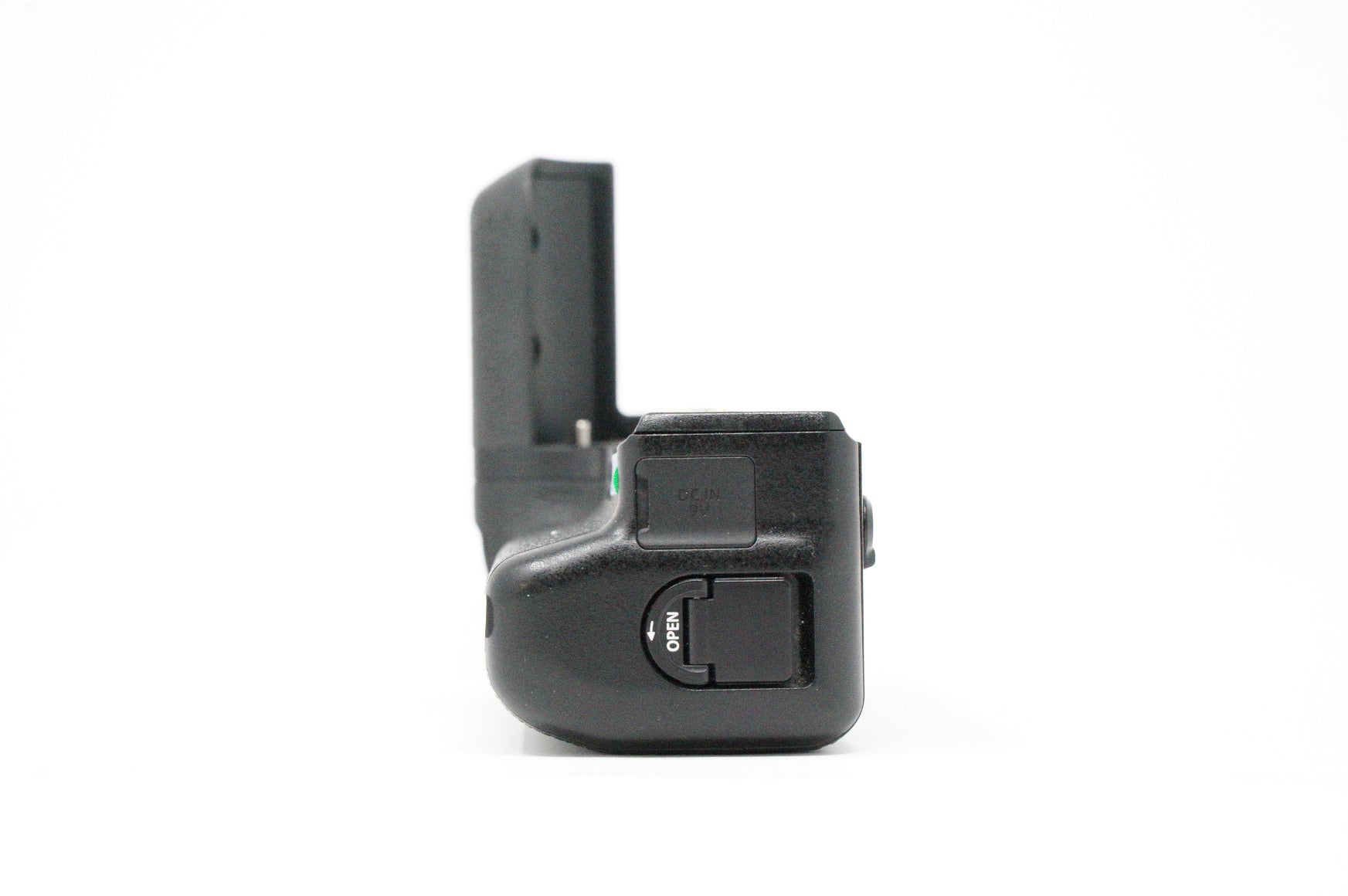 Used Fujifilm X-T3 Vertical Battery Grip VG-XT3