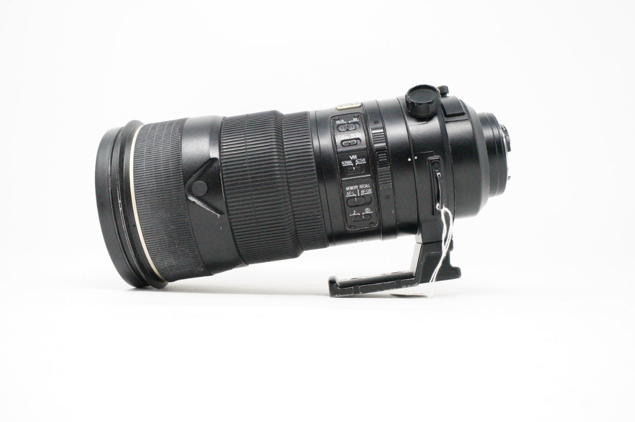 Used Nikon AF-S Nikkor 300mm F2.8G ED VR Lens (Case SH39601)