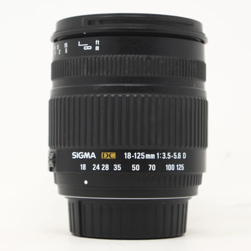 Used Sigma DC 18-125mm F3.5-5.6D Lens in Nikon F mount (Hood SH45588)