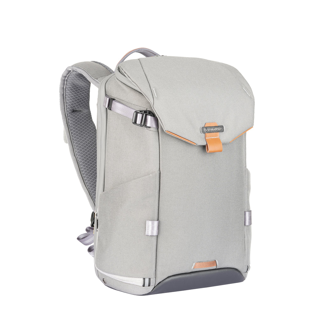Vanguard VEO City B42 Grey Backpack - 16 Litre