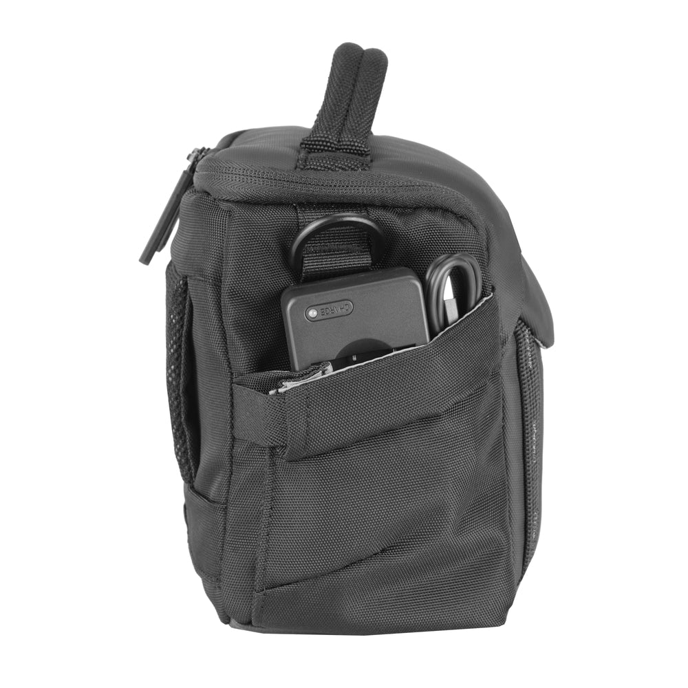 Vanguard VEO Adaptor 15M BK 3 Litre Shoulder Bag - Black