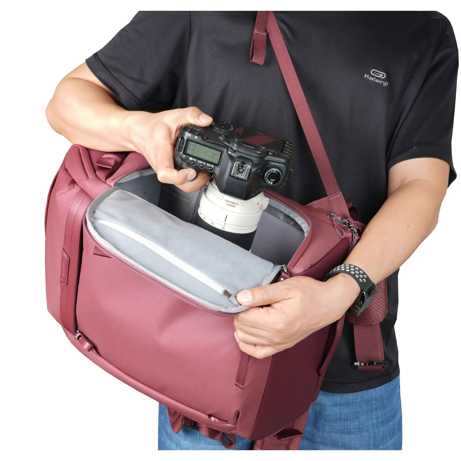 Vanguard VEO Metro B25L Camera Backpack - Burgundy