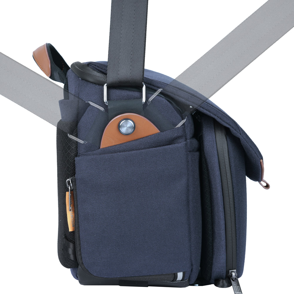 Vanguard VEO City S36 Navy Shoulder Bag - 10 Litre