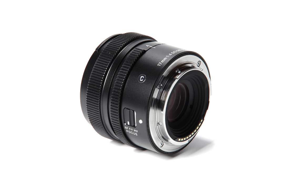 Sigma 17mm f4 DG DN Contemporary Lens (Leica L)