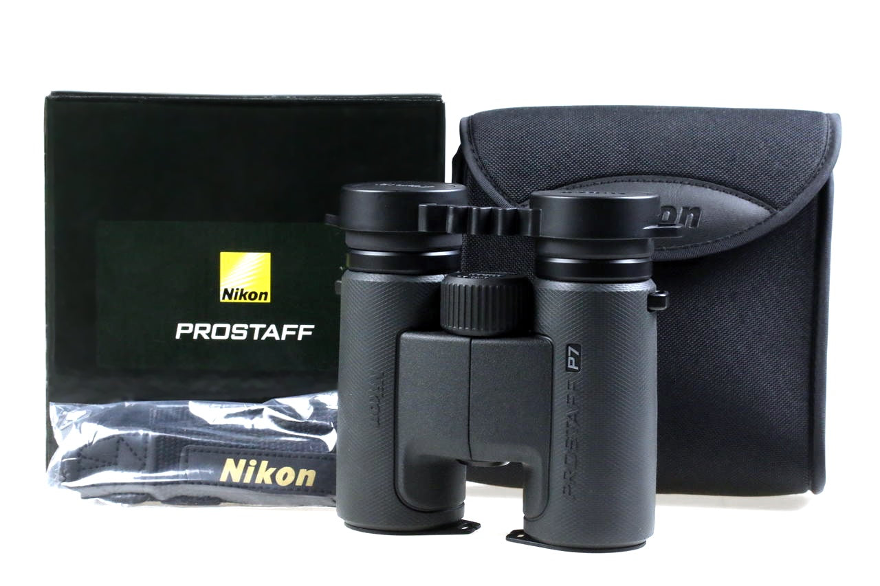 Nikon PROSTAFF P7 8x30 Binoculars