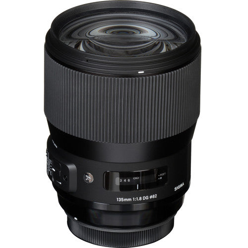 Sigma 135mm f1.8 DG HSM Art lens