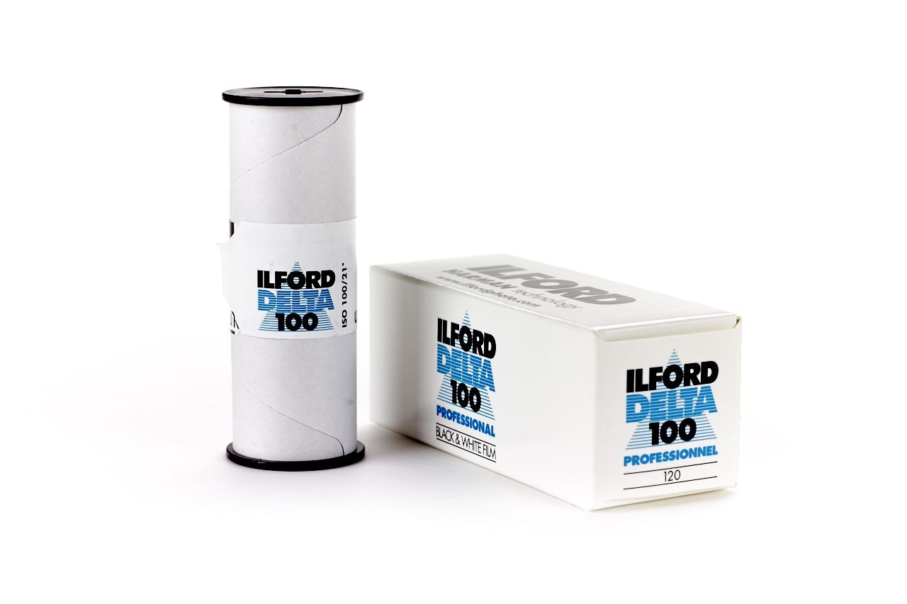 Product Image of Ilford Delta 100 Professional 120 black & white Roll film