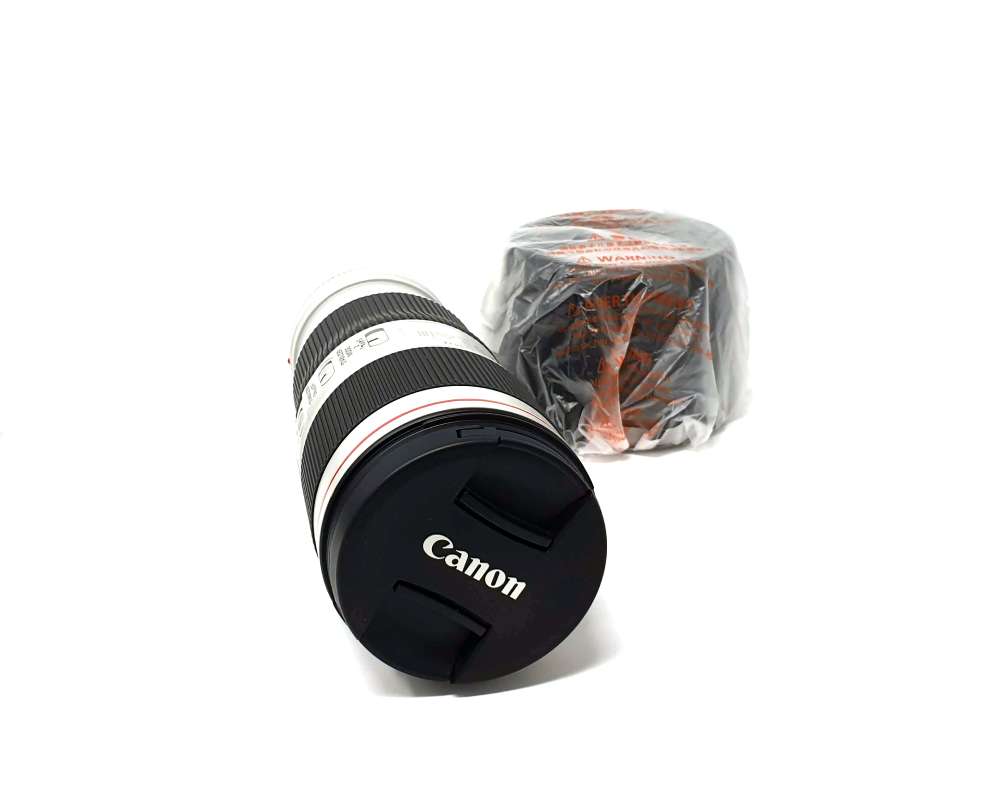 Canon EF 70-200mm f4L IS II USM Lens - Product Photo 7 - Front view with lens hood in packaging