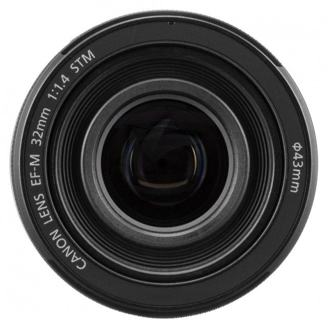 Canon EF-M 32MM F1.4 STM Lens - Black - Product Photo 3 - Frontal view with emphasis on the glass components