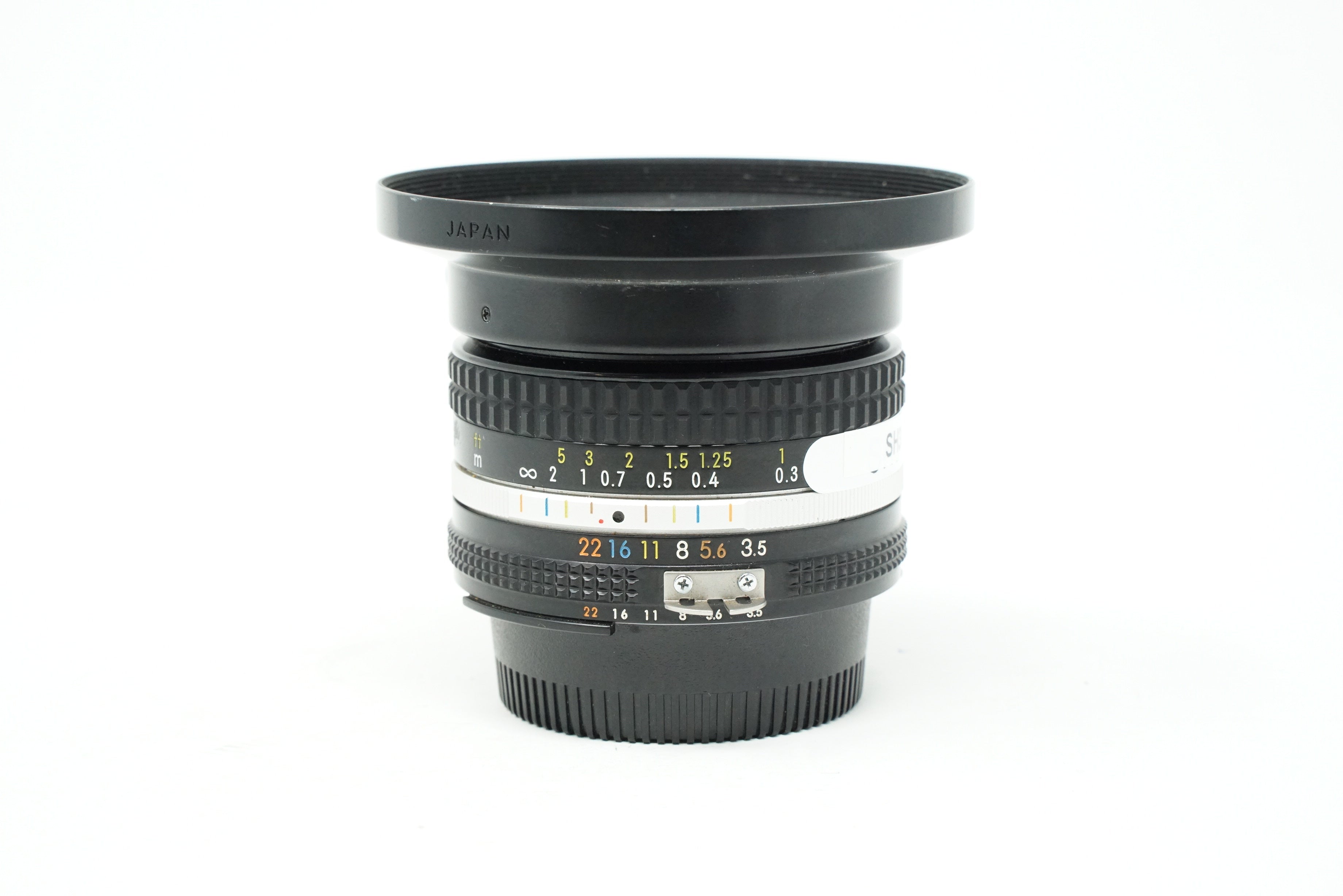 Product Image of Used Nikon Nikkor 20mm F3.5 AiS wide angle lens + hood (SH38264)