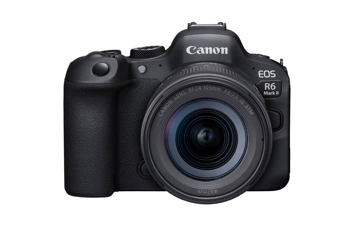 Canon EOS R6 Mark II & RF 24-105mm F4-7.1 IS STM Lens kit - Product Photo 1  - Front view of the camera with the lens attached