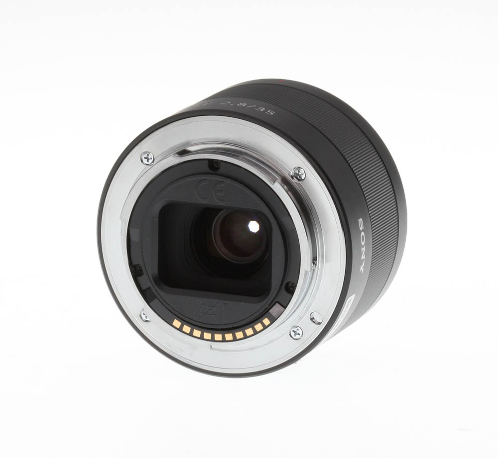 Sony 35mm F2.8 FE Carl Zeiss Sonnar T* Lens