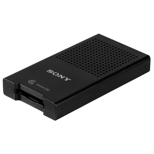 Sony MRWG1.SYM Memory Card Reader Cfexpress XQD SuperSpeed - Product Photo 3 - Side view of the card reader