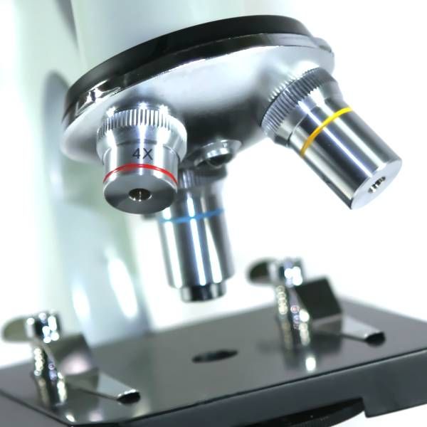 Zenith P-3A Student Microscope